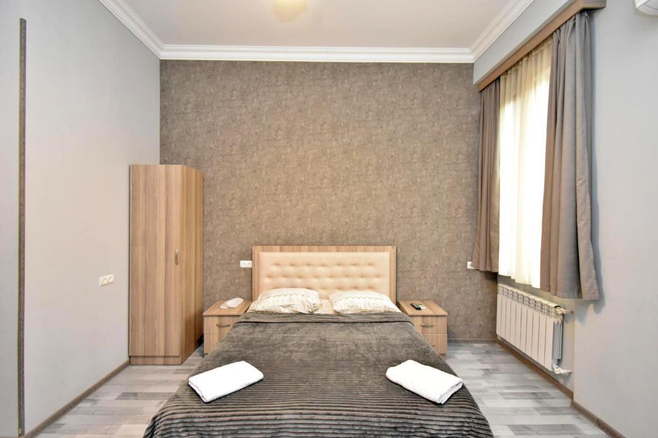 Modern Apartments And Tours Jereván Kültér fotó