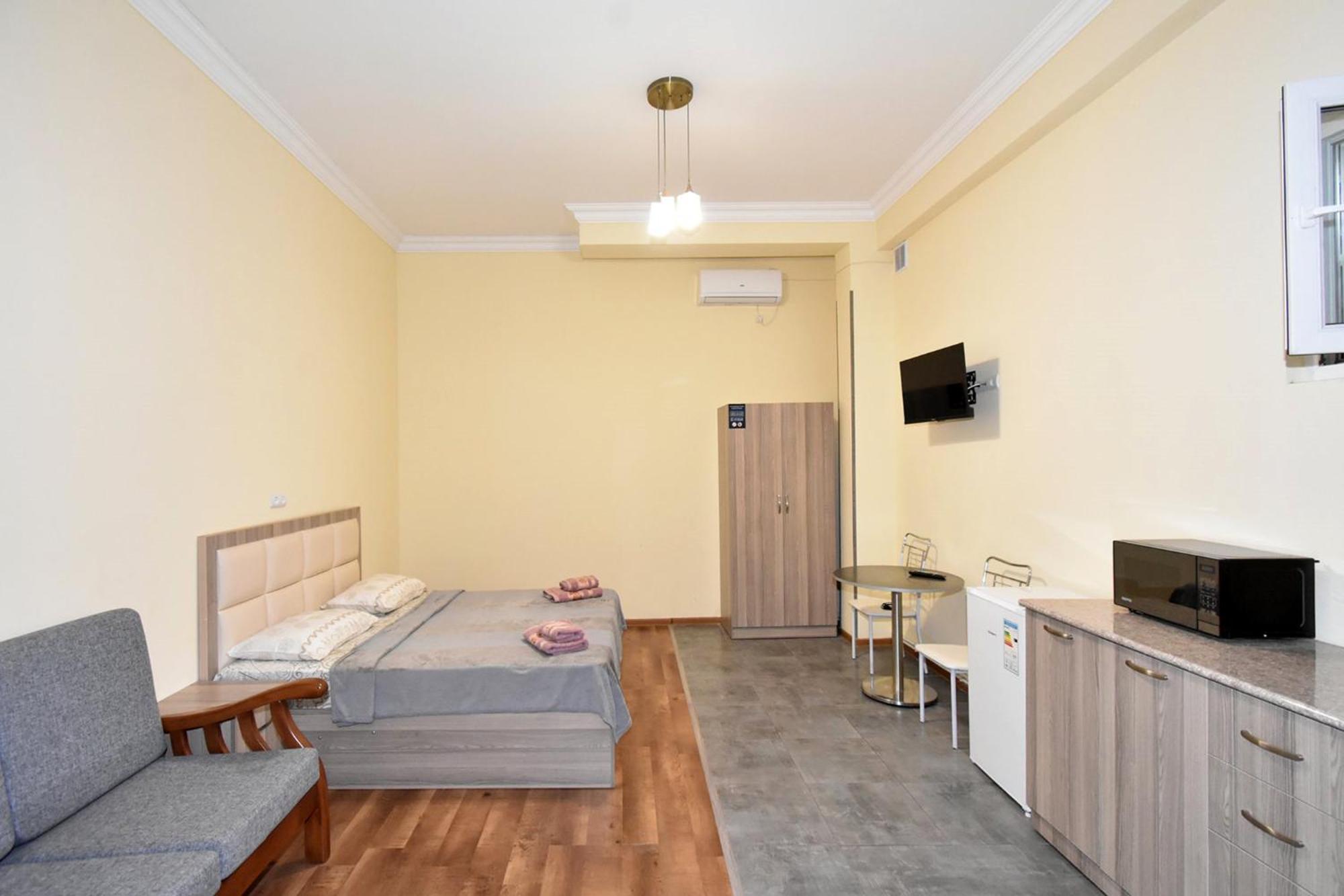 Modern Apartments And Tours Jereván Kültér fotó